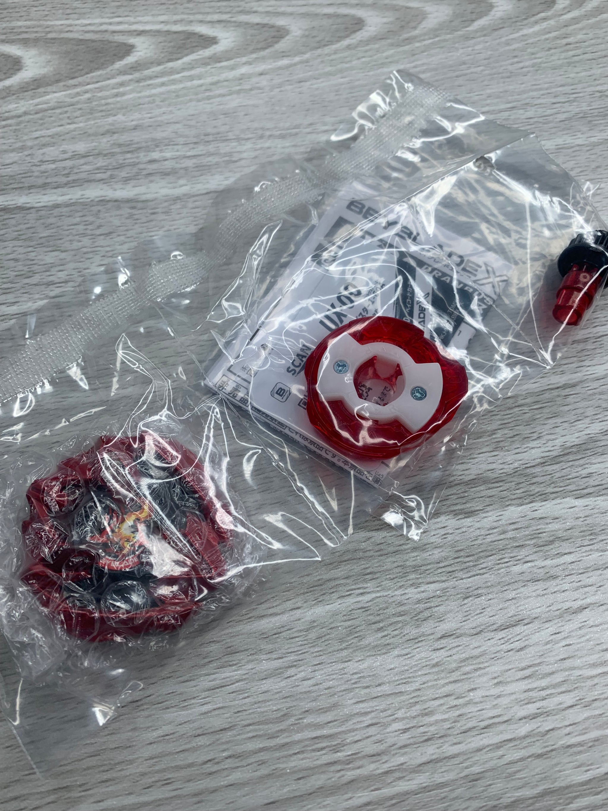 Takara Tomy Beyblade X | BX-00 Dran Buster 1-60A (Metal Coat: Red
