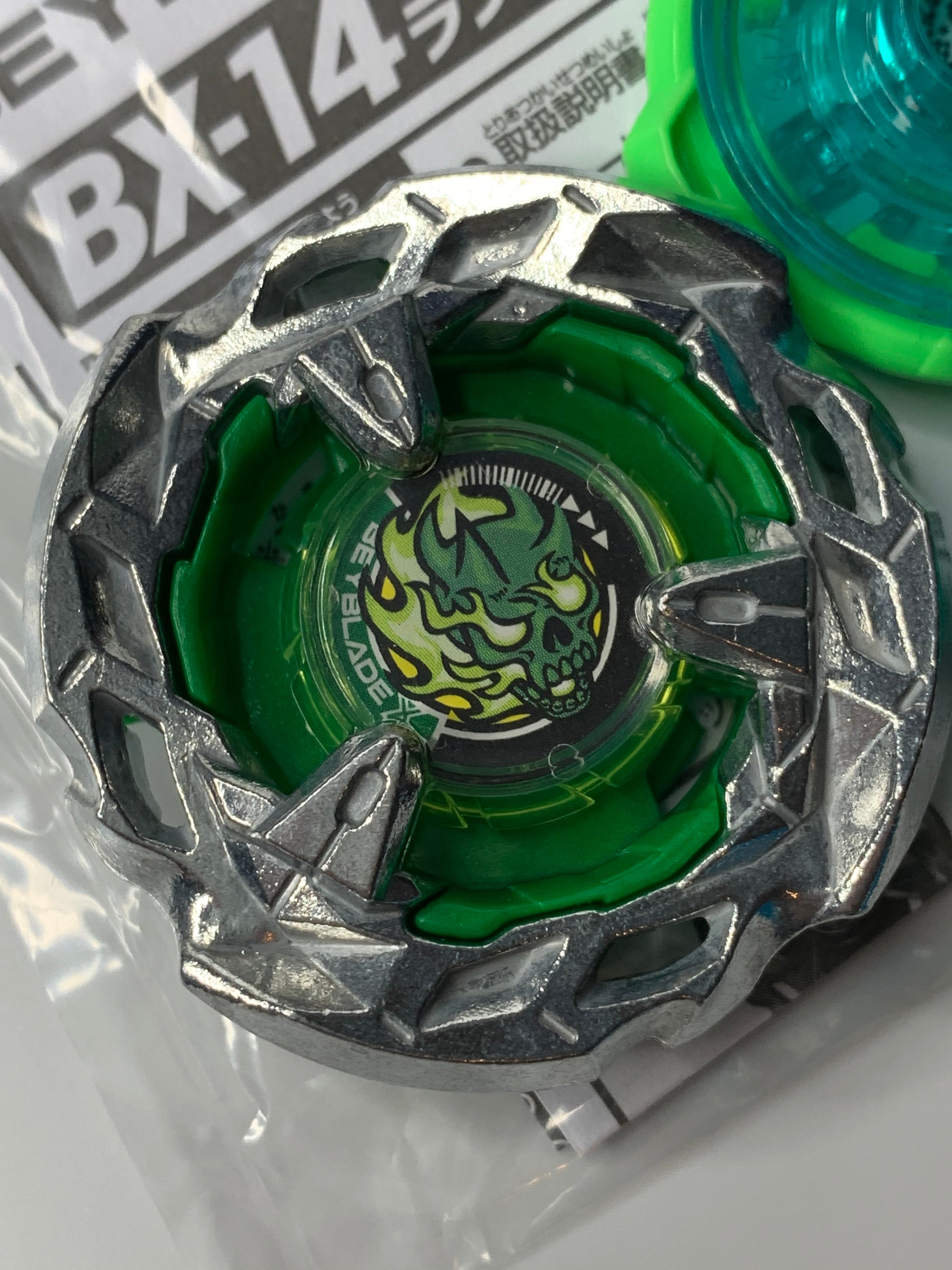 Takara Tomy Beyblade X | BX-14 04: Hells Scythe 4-80LF - NWOP