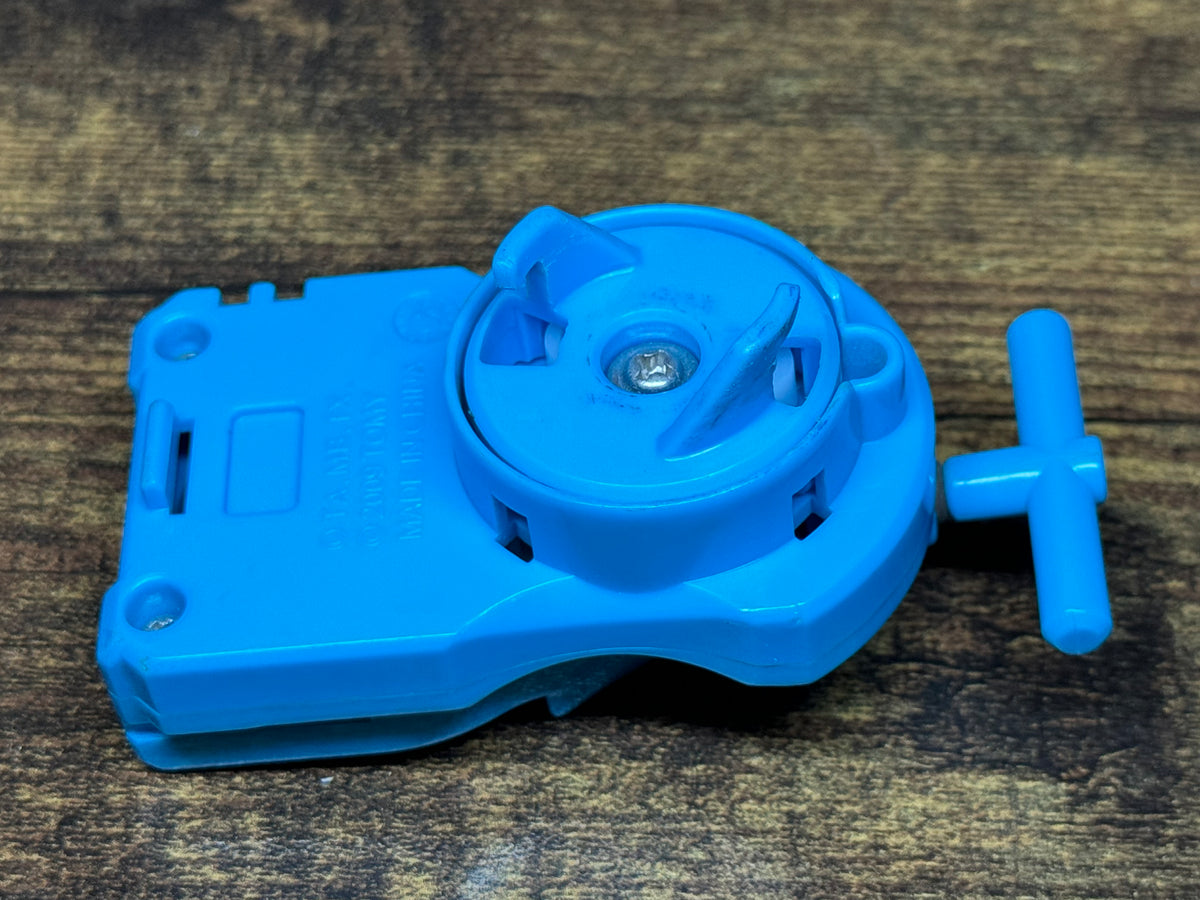 Blue String Launcher Right Spin Beyblade Metal Fight Takara Tomy Pegas ...