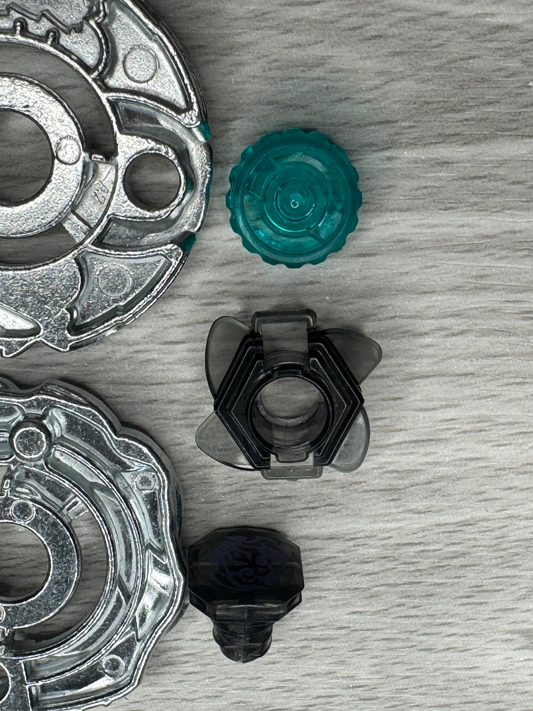 Takara Tomy Beyblade Metal Fight ZeroG BBG-24 Saramanda Balro
